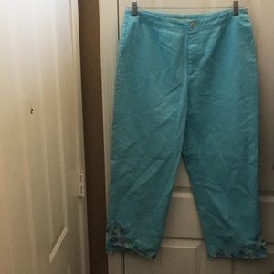 FINAL MARKDOWN Ladies’ david brooks Capris w/Embroidered hem(12)